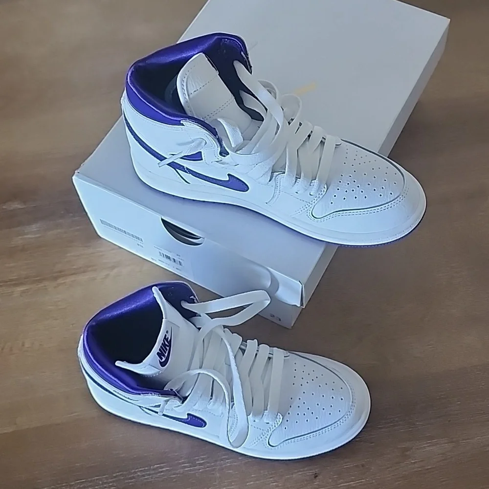 Nike Air Jordan 1 High Court Purple White Youth 3Y Sneakers CU0449-151